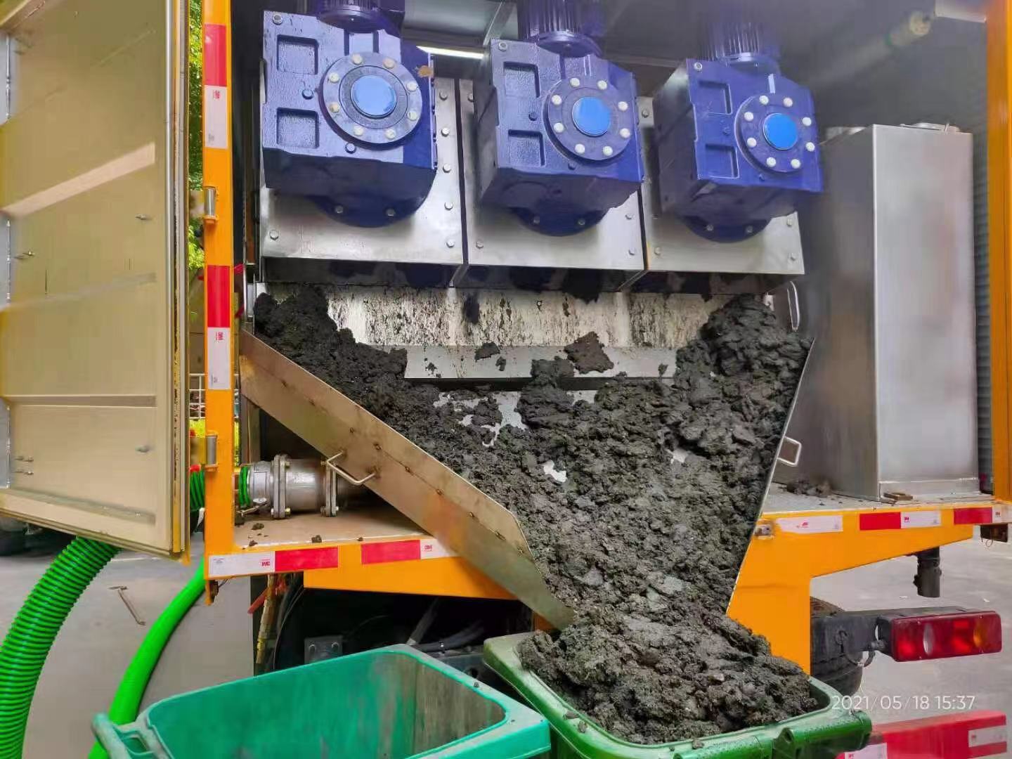 双清化粪池清掏城市维护站-泥浆净化干湿分离处理